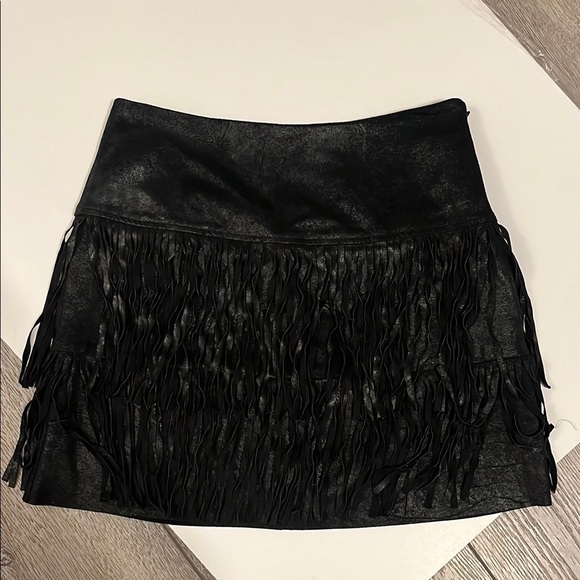 Highline collective faux suede leather fringe skirt XS - Picture 1 of 4